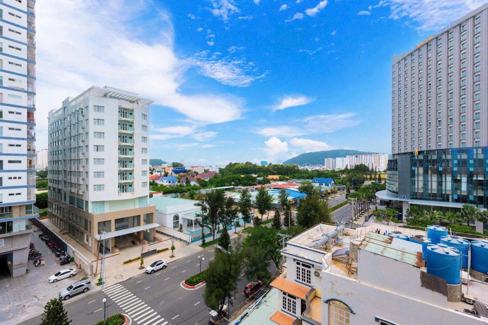 Mermaid Seaview Apartment Vung Tau - Blue Homestay Buitenkant foto